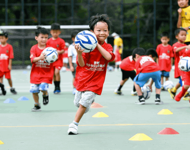 中國香港足球總會初階足球訓練計劃